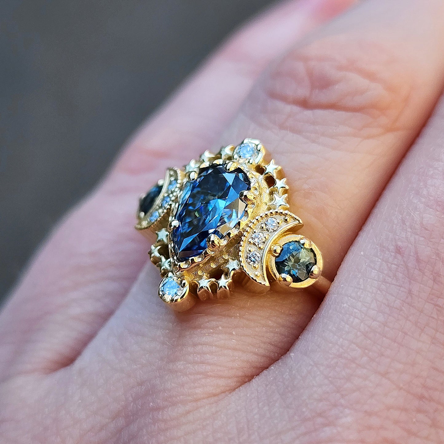 925 Sterling Silver Vintage Blue Sapphire Engagement Ring Gender: Women at  Best Price in Jaipur | N.n. Exports