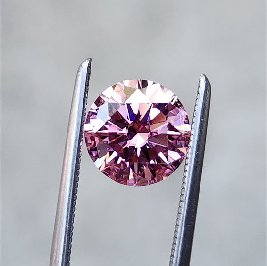 1.19ct Round Cut Pink Moissanite 7mm