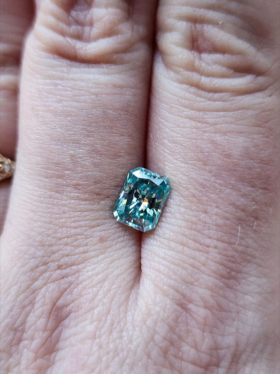 1.50ct Emerald Radiant Cut Seafoam Moissanite 8x6mm