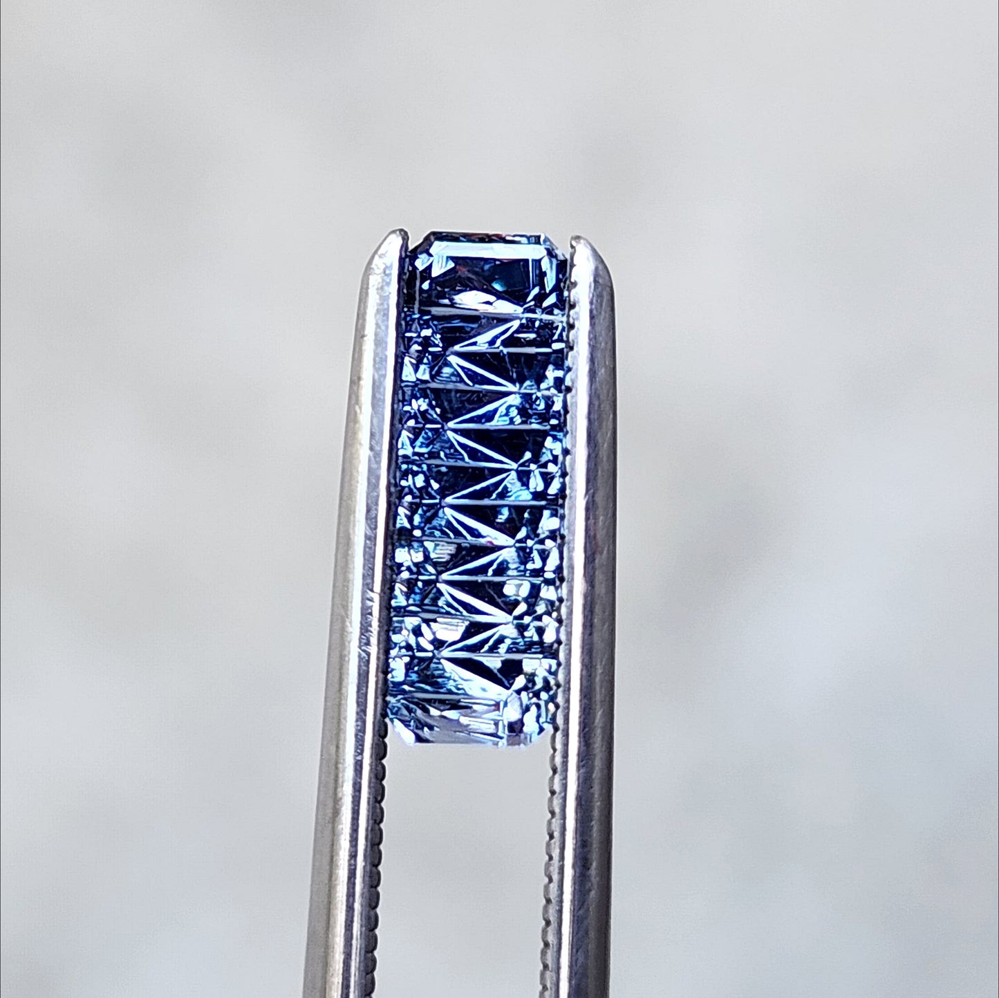 .92ct Zig Zag cut blue sapphire