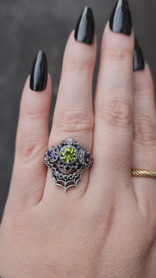 Load and play video in Gallery viewer, Ready to Ship Size 6-8 Juice of the Beetle - Peridot &amp;amp; Amethyst Cosmos &amp;amp; Spider Web Wedding Ring Set Sterling Silver - Black &amp;amp; White Diamond Gothic Engagement Ring
