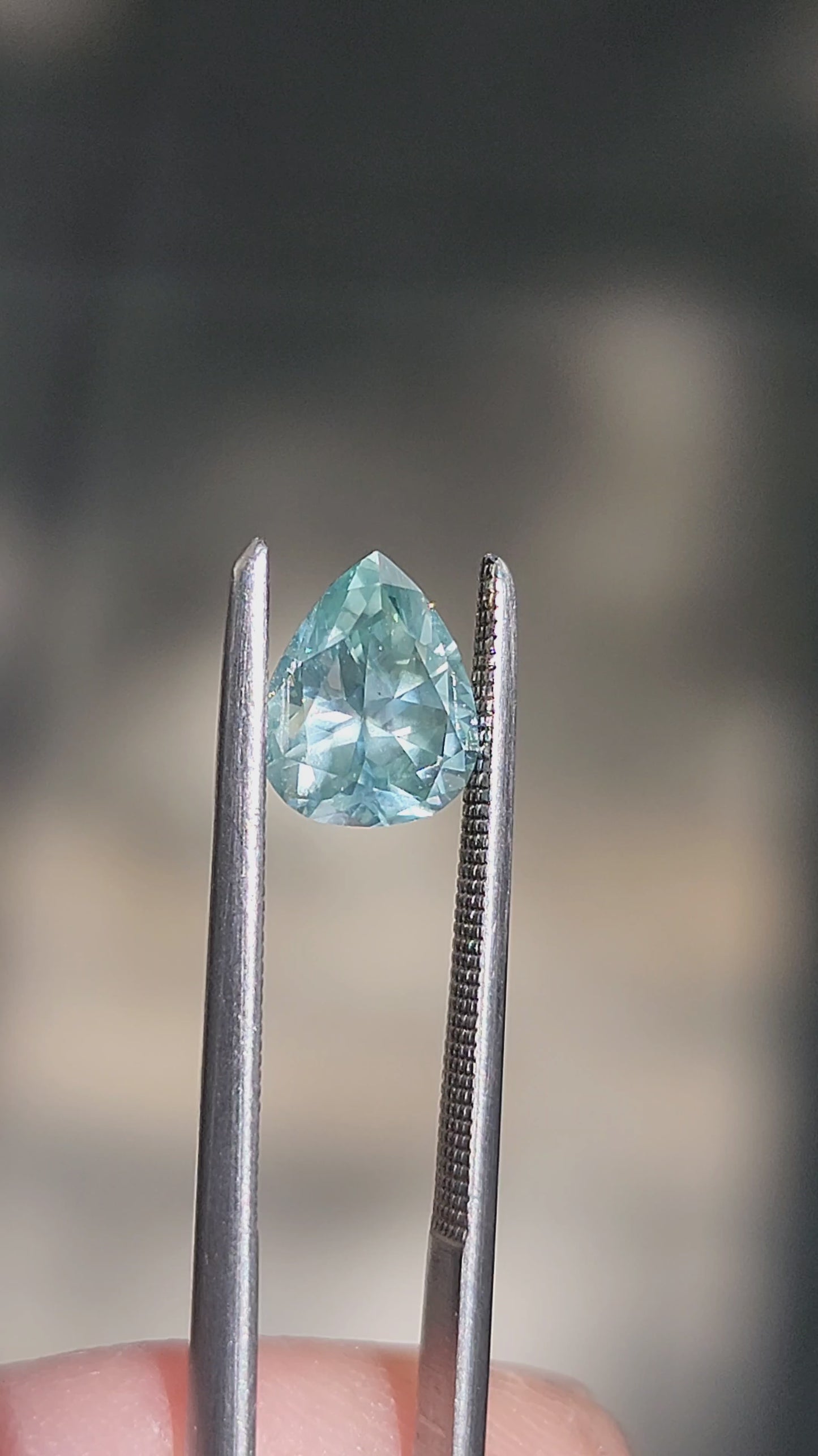 Load and play video in Gallery viewer, 1.02ct Irradiated Natural Seafoam Pear Diamond
