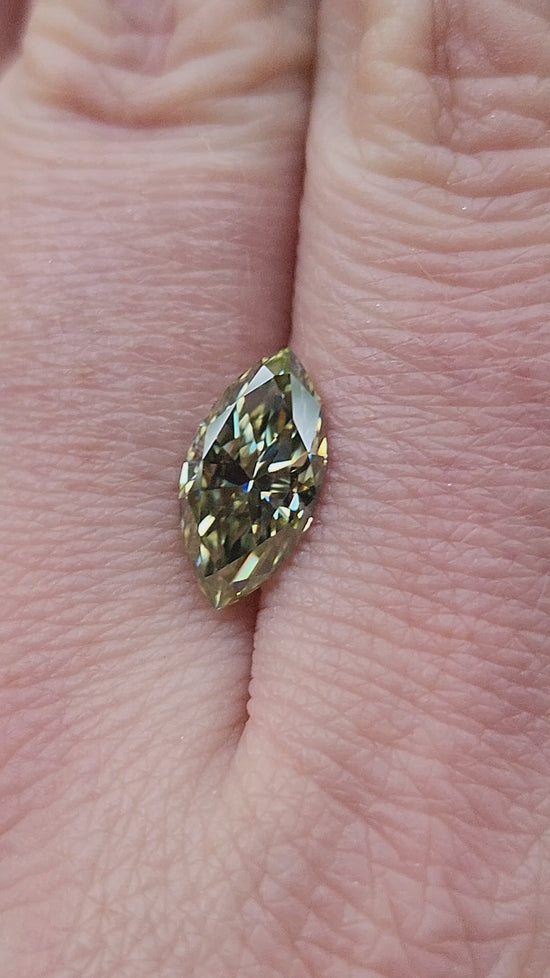 Load and play video in Gallery viewer, 1.90ct Fairy Mint Green Moissanite Marquise
