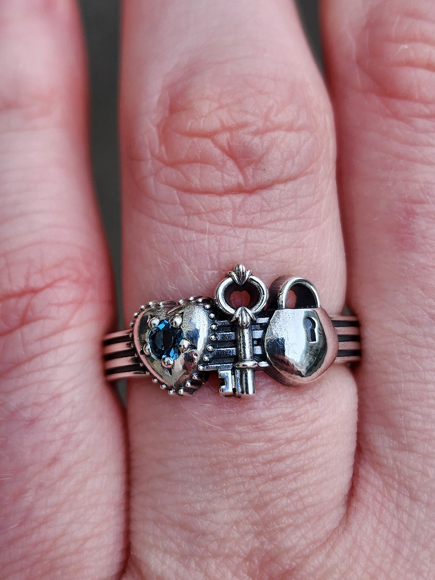 925 Sterling Silver Crystal Heart ring for Women – BIBELOT
