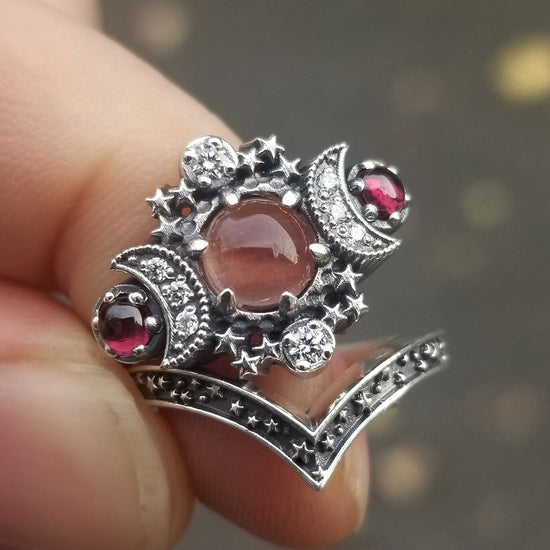 Ready to Ship Size 4 - 6 - Oregon Sunstone & Rhodolite Garnet Cosmos Ring with Diamonds and Stardust Chevron - Sterling Silver